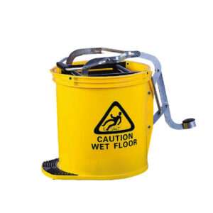 Chemical resistant pedal wring bucket 25L